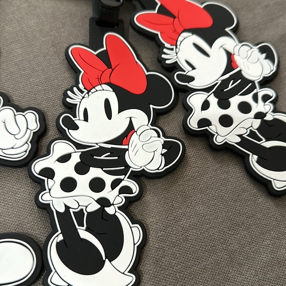 Disney Mickey And Minnie Mouse Bag Tags - Picture 3 of 4